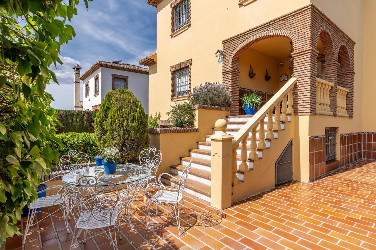 Cypress House Villa La Zubia  Eksteriør bilde